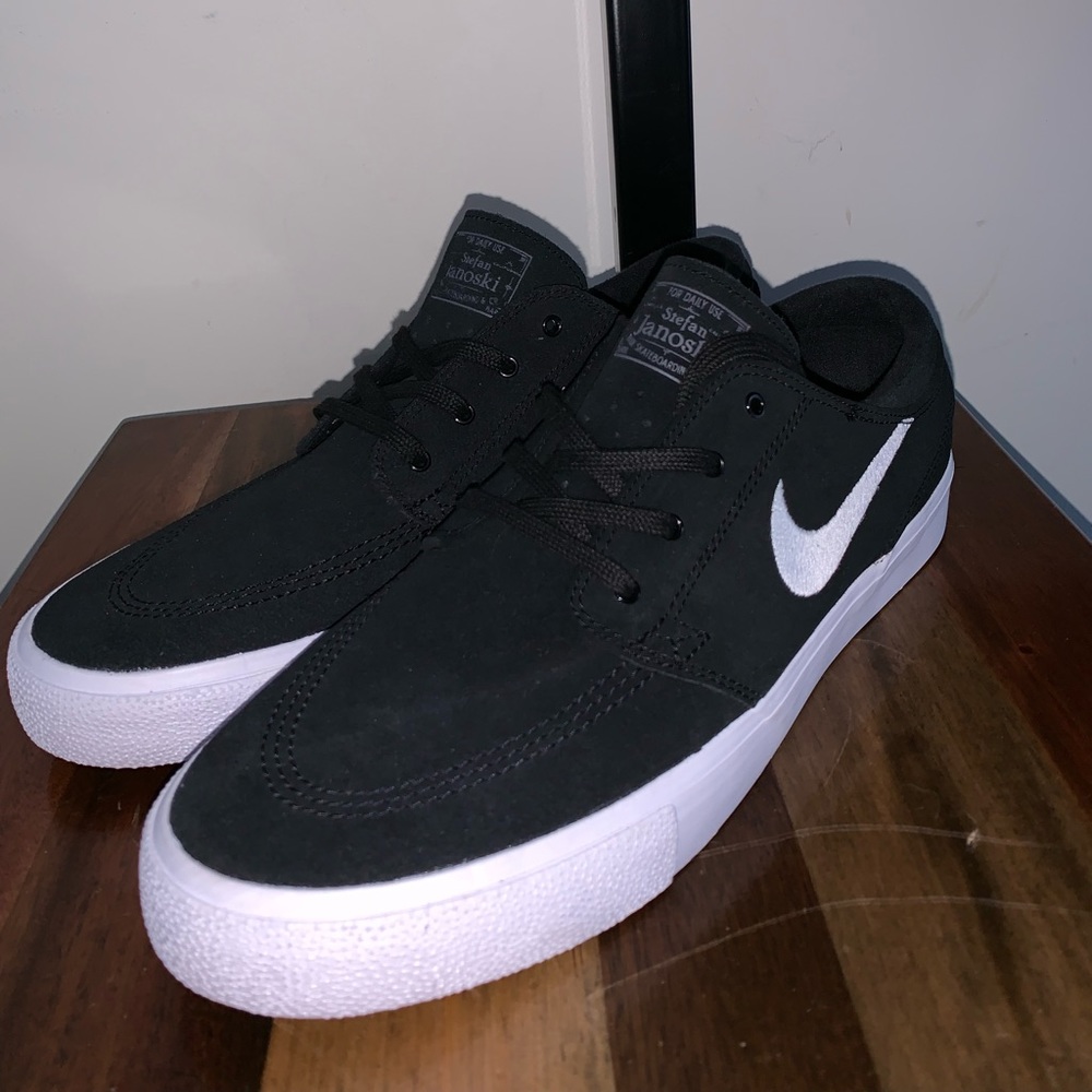 NWOT Stefan Janoski SB ZOOM Nike sneakers